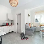 Ostria Lägenhet